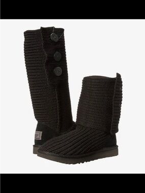 NWOT Ugg Classic Cardy Knit Boot